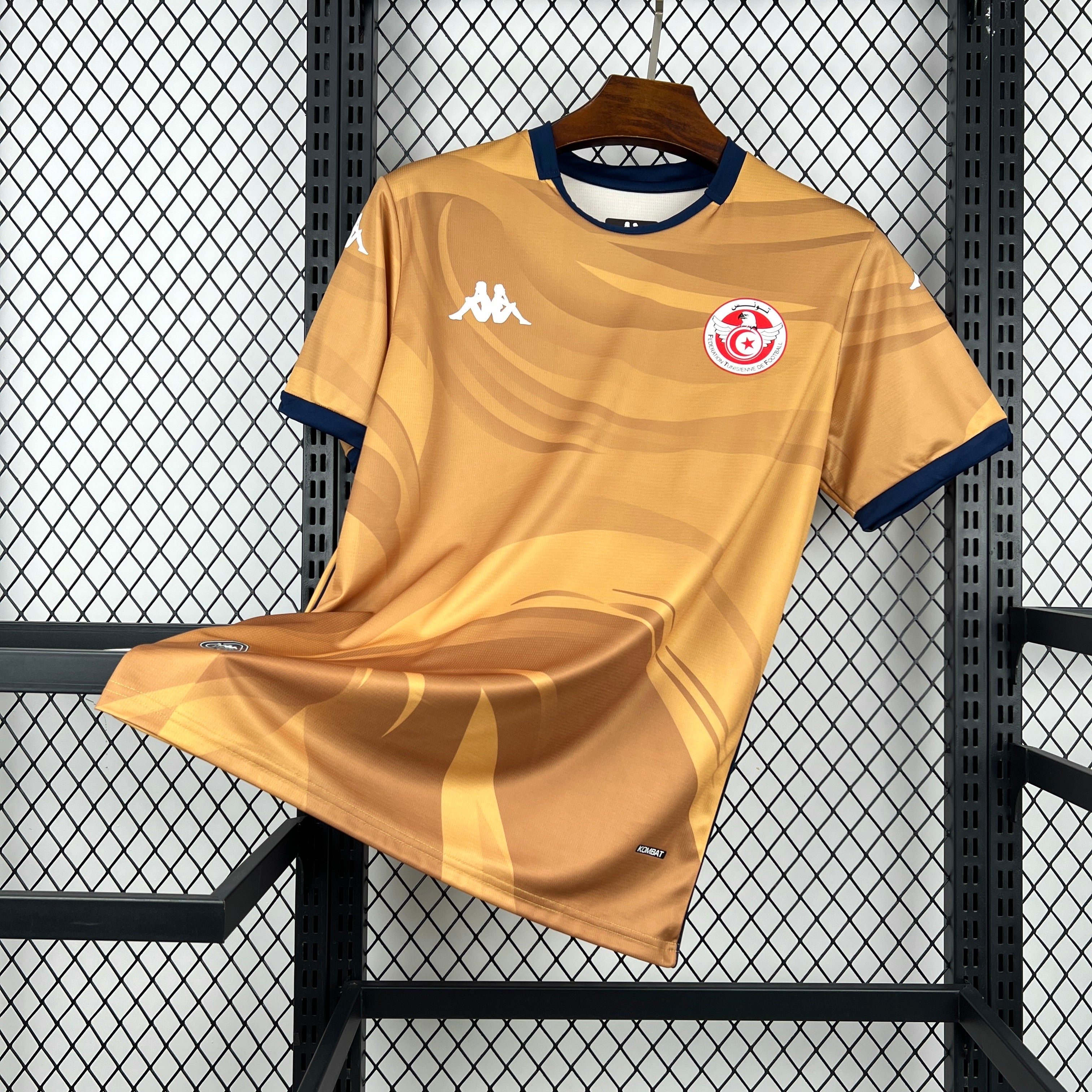 Camisa 3 Copa Do Mundo 2026 Tunísia Masculina Dourado