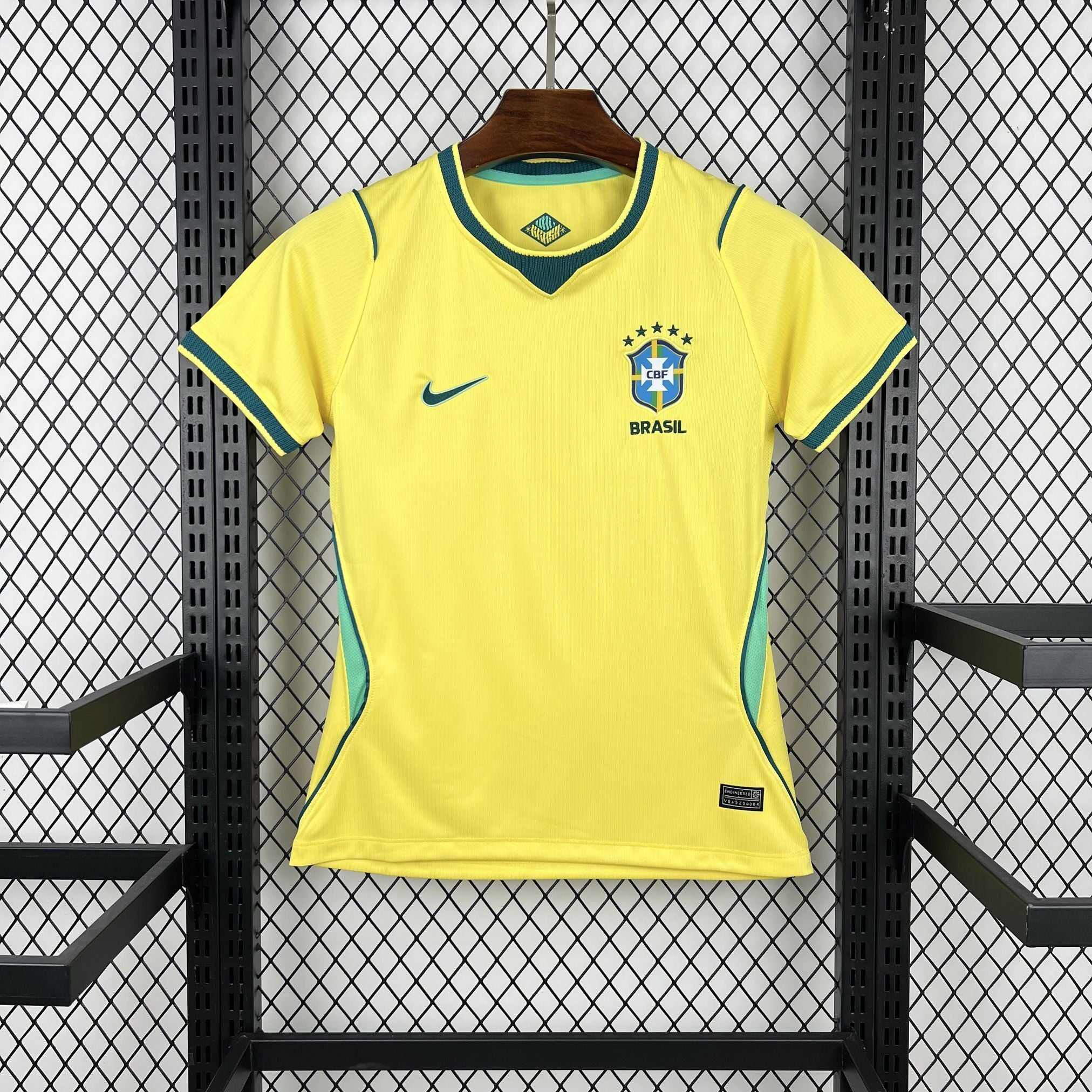 Camisa 1 Brasil Copa 2026 Feminino Torcedor Amarela