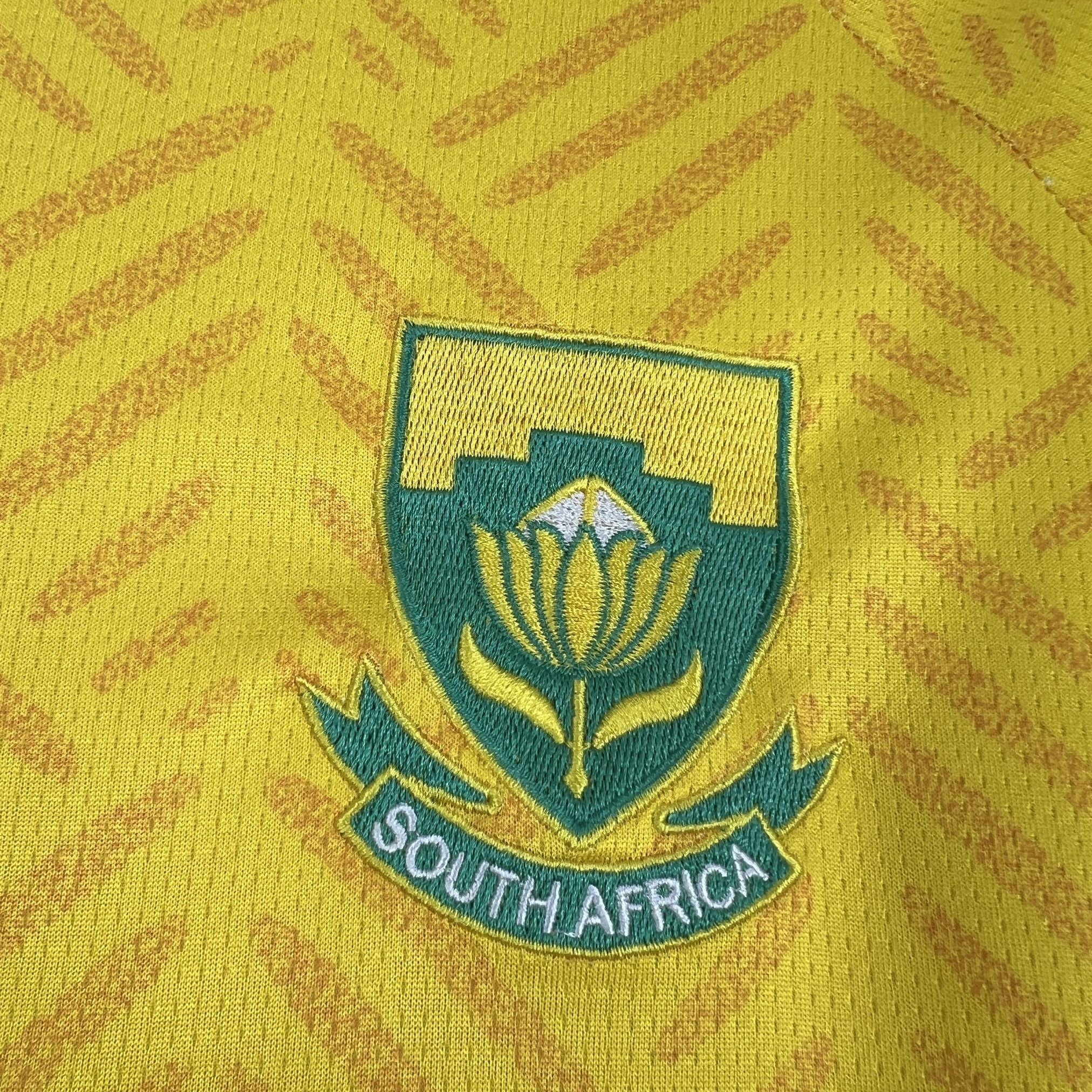 Camisa 3 Copa Do Mundo 2026 África do Sul Masculina Amarela