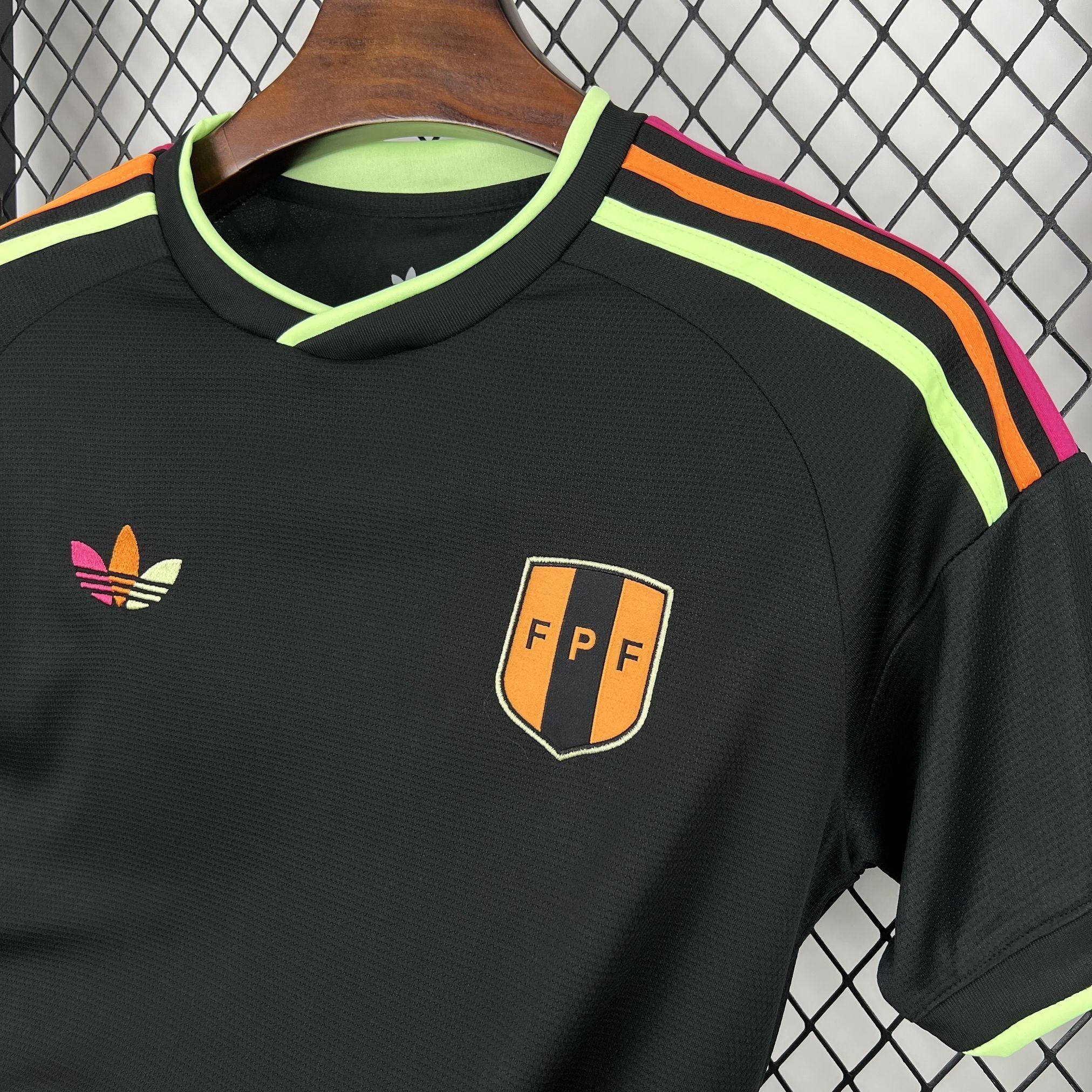 Camisa 2 Copa Do Mundo 2026 Peru Masculina Preta