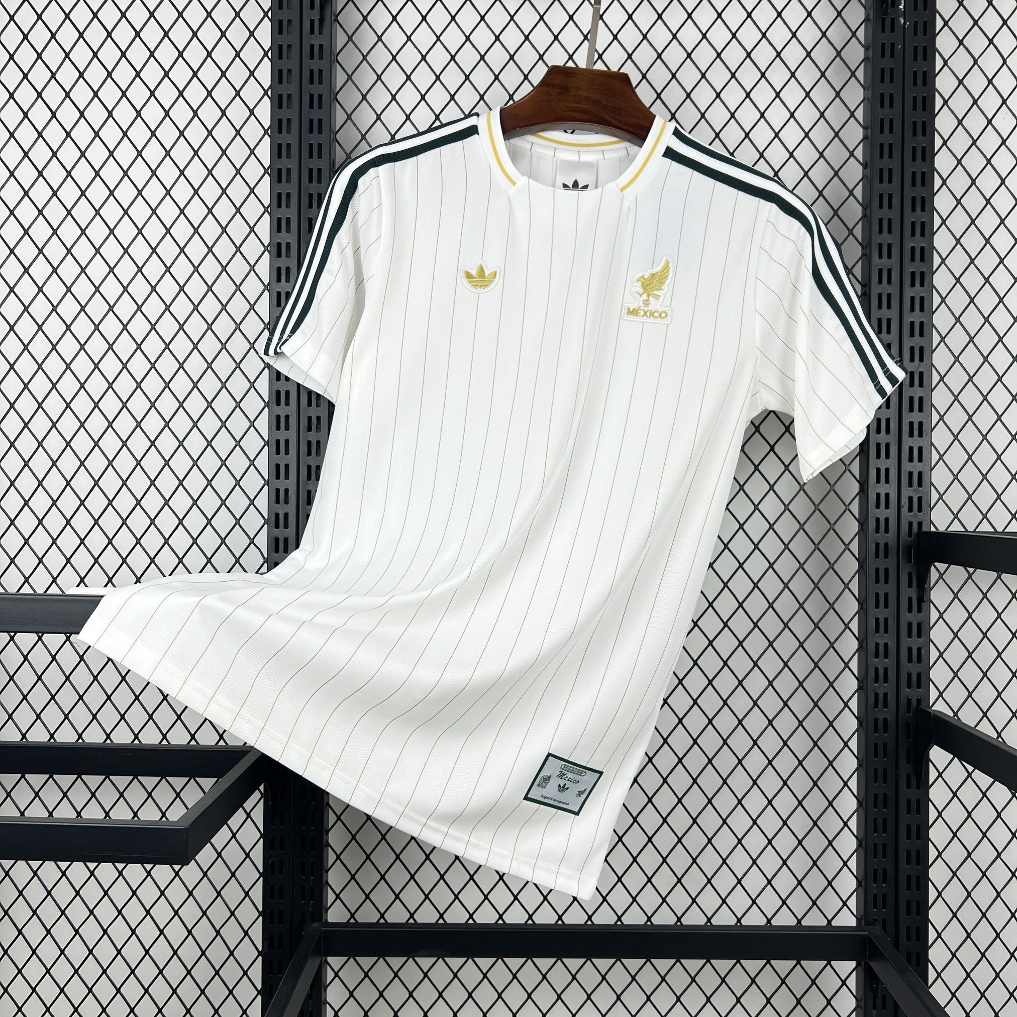 Camisa Especial México Copa Do Mundo 2026 Masculina Branca e Amarela