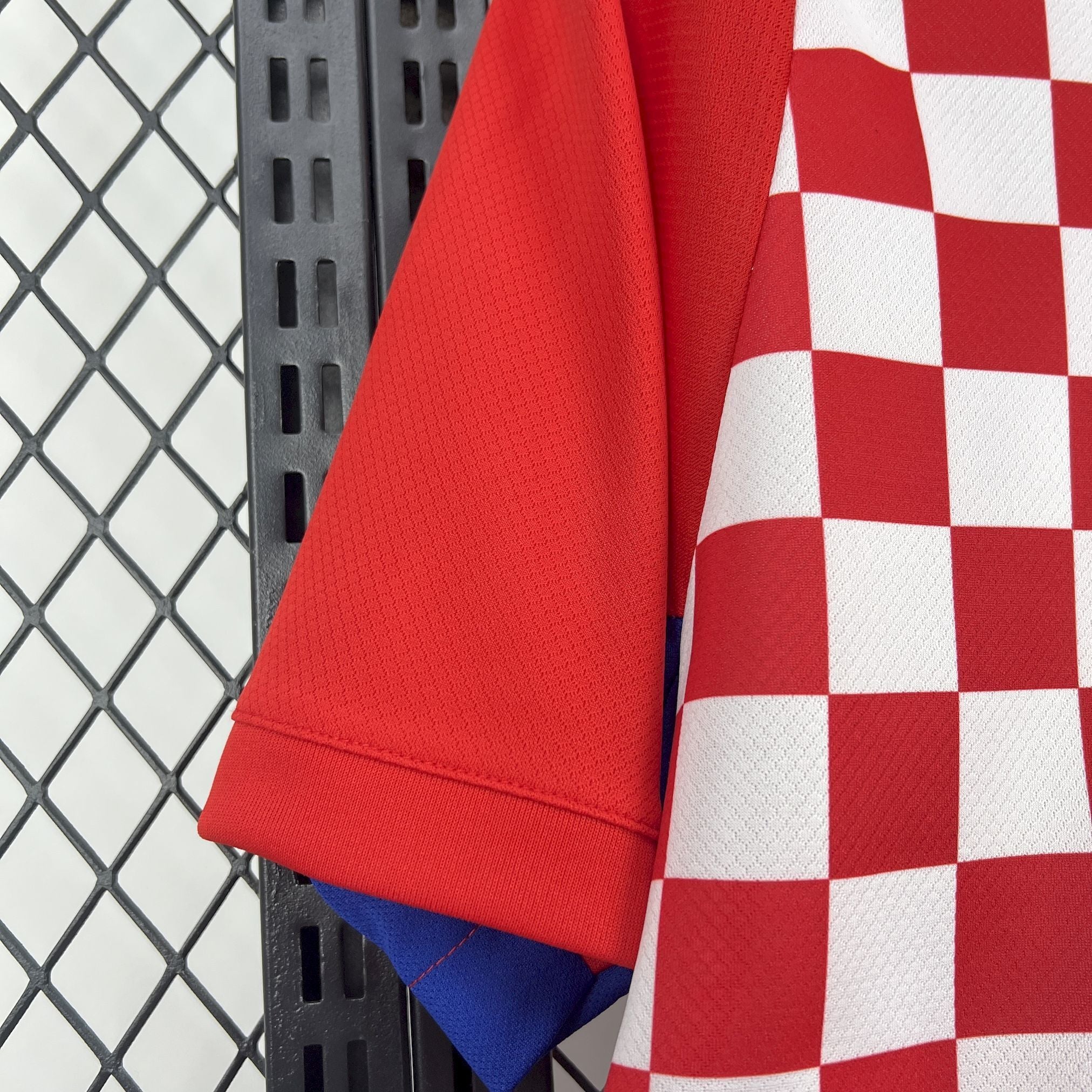 Camisa 1 Copa Do Mundo 2026 Croácia Masculina Branca e Vermelha